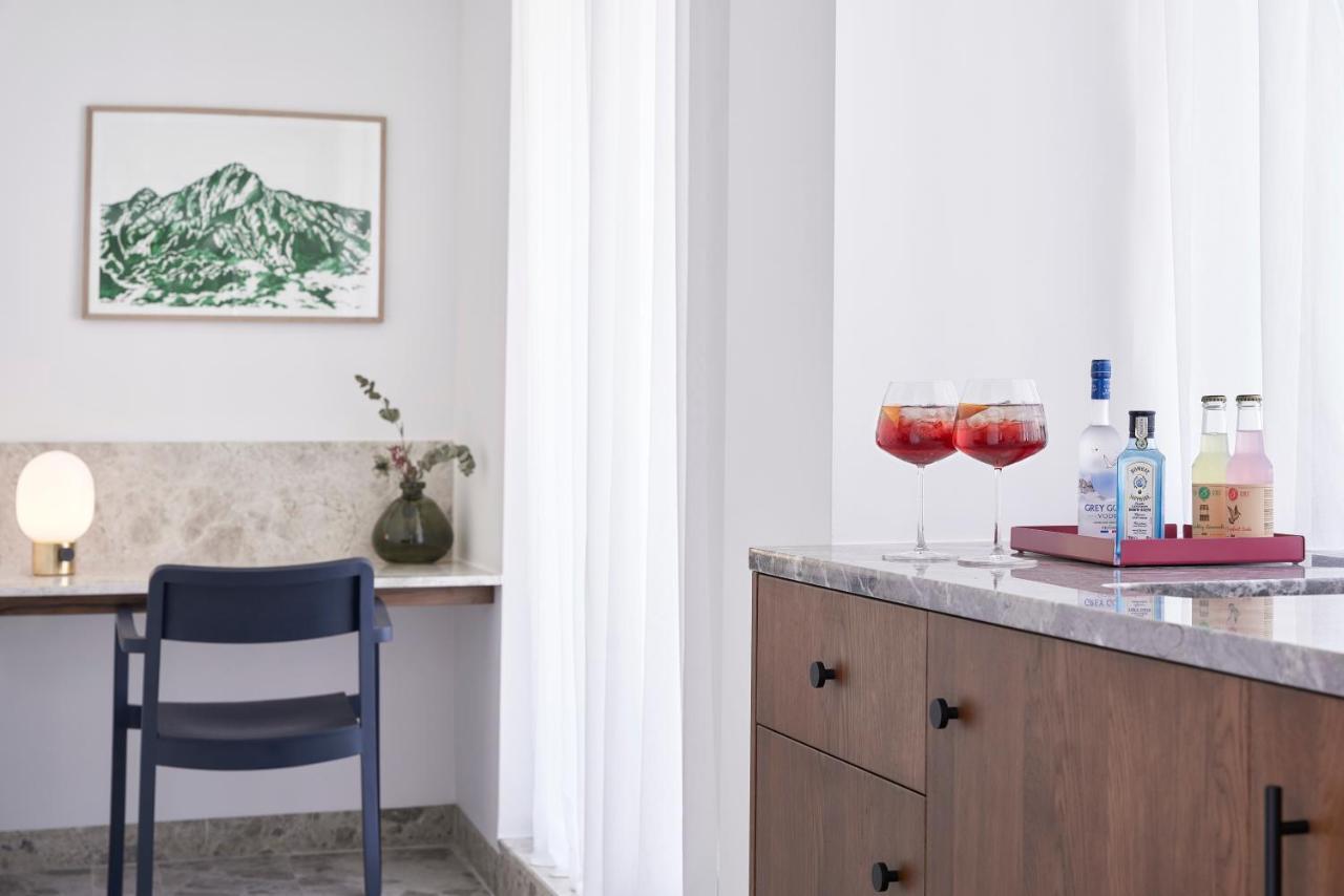 The Social Athens Hotel, A Member Of Radisson Individuals Esterno foto