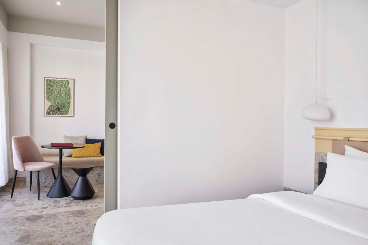 The Social Athens Hotel, A Member Of Radisson Individuals Esterno foto