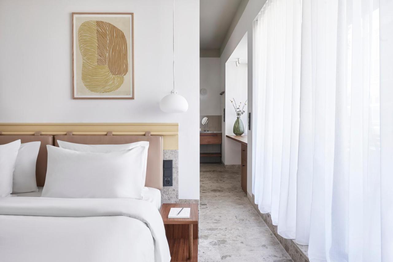 The Social Athens Hotel, A Member Of Radisson Individuals Esterno foto